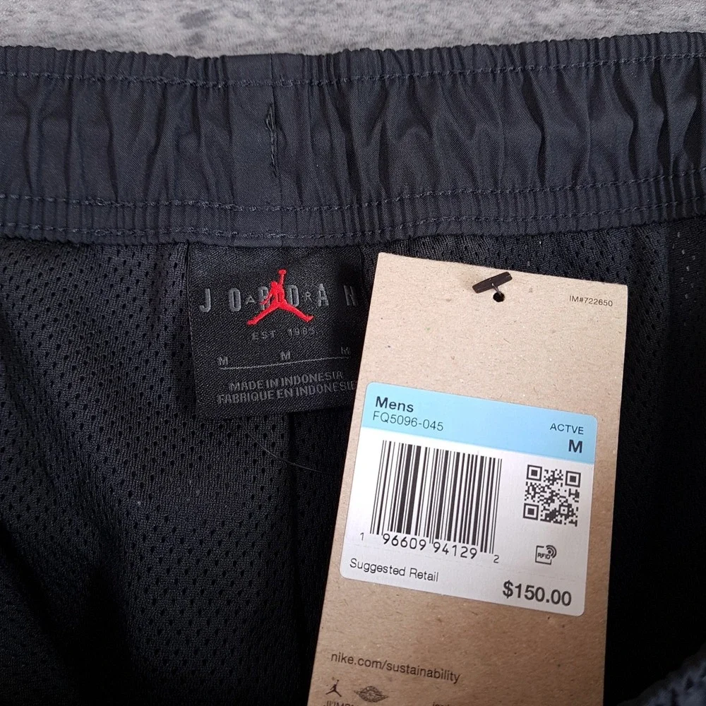 NIKE AIR JORDAN Flight Heritage Gore Tex Windstopper Pants Mens‎ MEDIUM Black